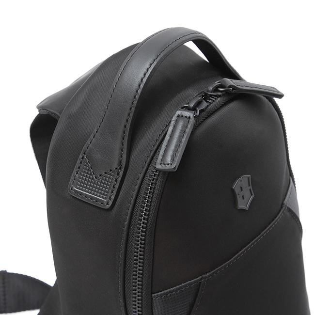 【美品】ビクトリノックス アロックス ネロ スリングバッグ ボディバッグ VICTORINOX（ビクトリノックス） バッグ 公式 アロックスネロ スリング