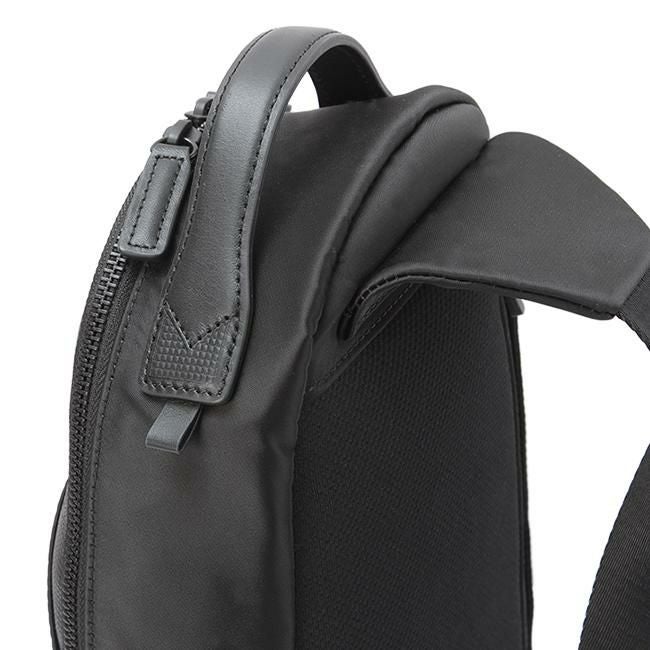 ビクトリノックス アロックスネロ ボディバッグ Victorinox 611808