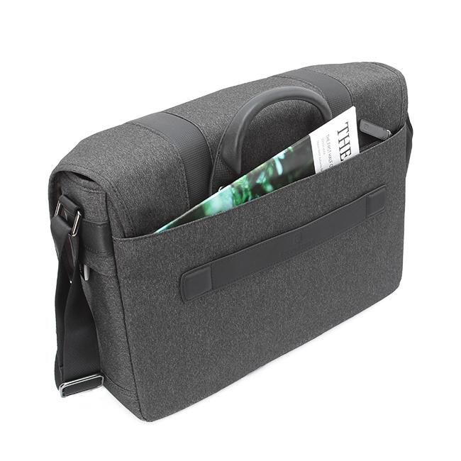 ビクトリノックス アーキテクチャーアーバン2.0 メッセンジャーバッグ Victorinox 611958