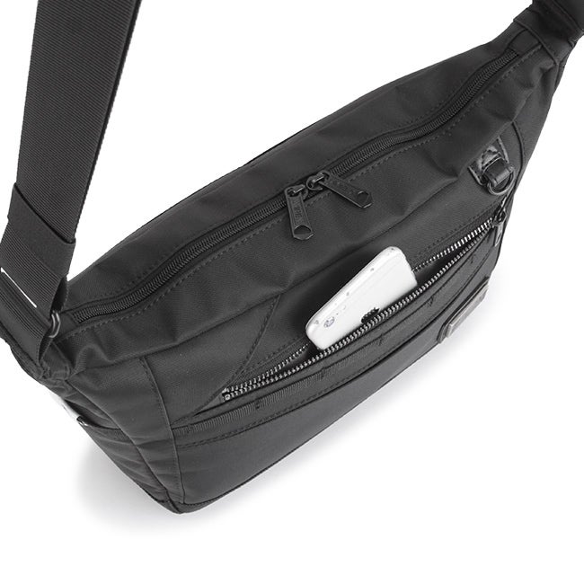アヴィレックス ソリッド ショルダーバッグ AVIREX ax2052