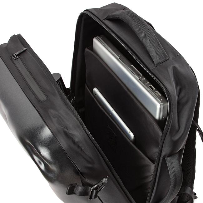 クラッシュバゲージ アイコニックバックパック リュック CRASH BAGGAGE cb310