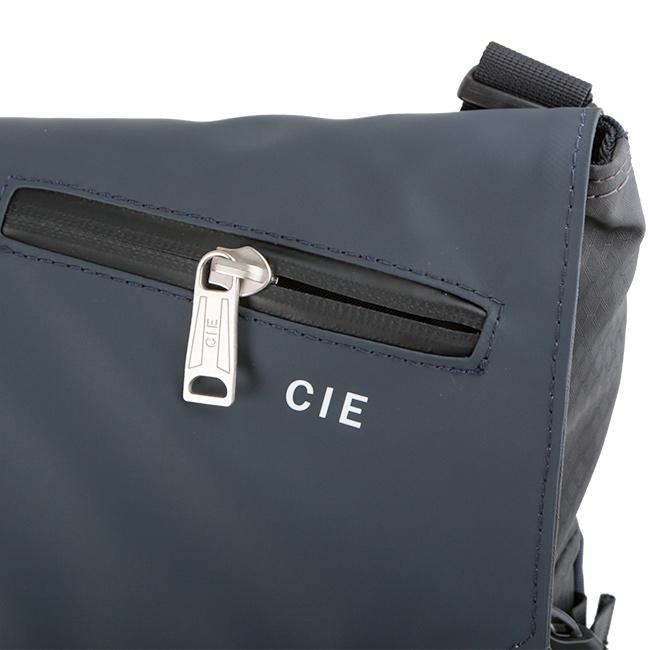 シー ヴァリアス ショルダーバッグ CIE cie-021802