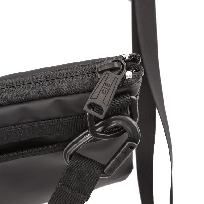 シー グリッド3 サコッシュ CIE cie-032052