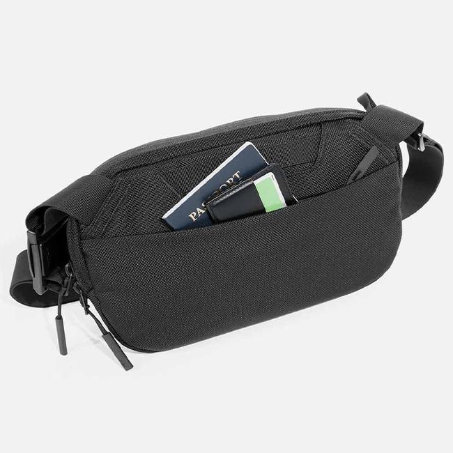 エアー トラベルコレクション ショルダーバッグ Aer day-sling3