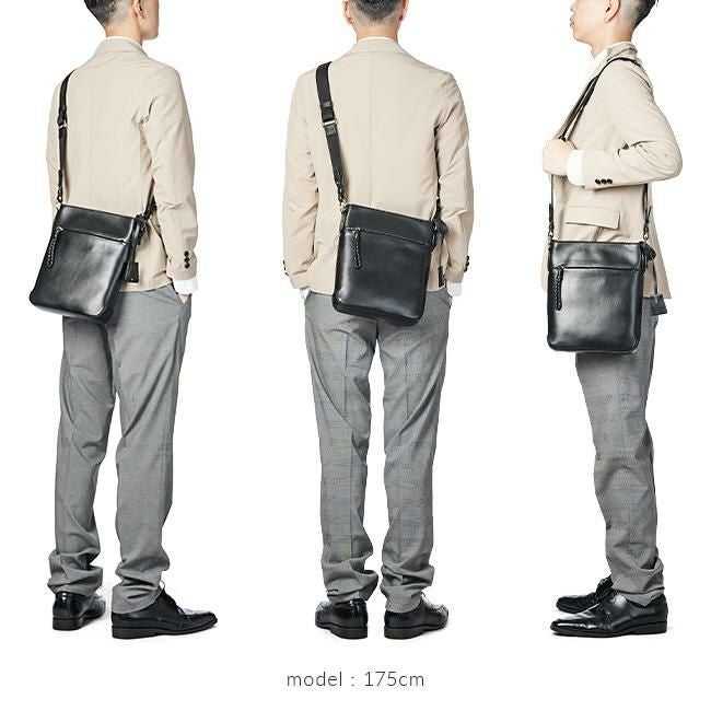 p.i.d エクリール ショルダーバッグ  paz103