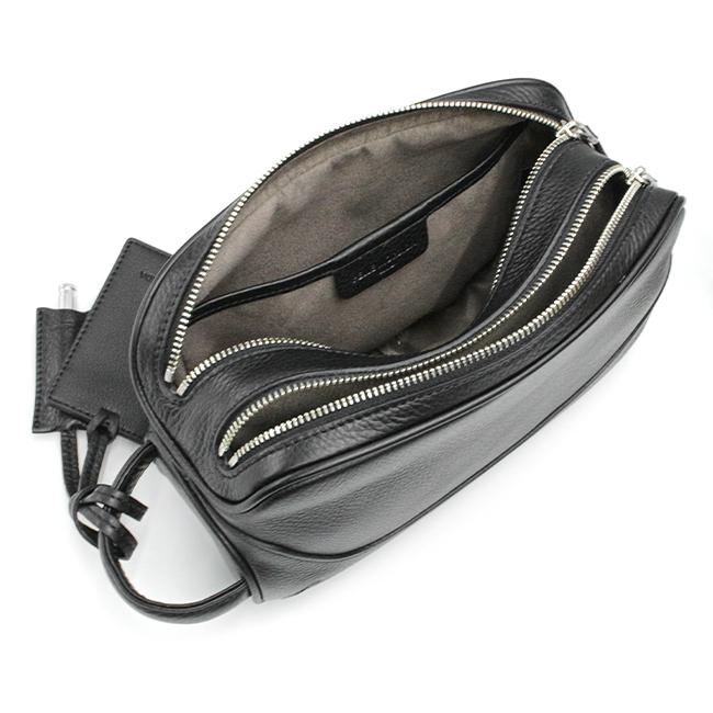 ペッレモルビダ メイデンボヤージュ クラッチバッグ セカンドバッグ