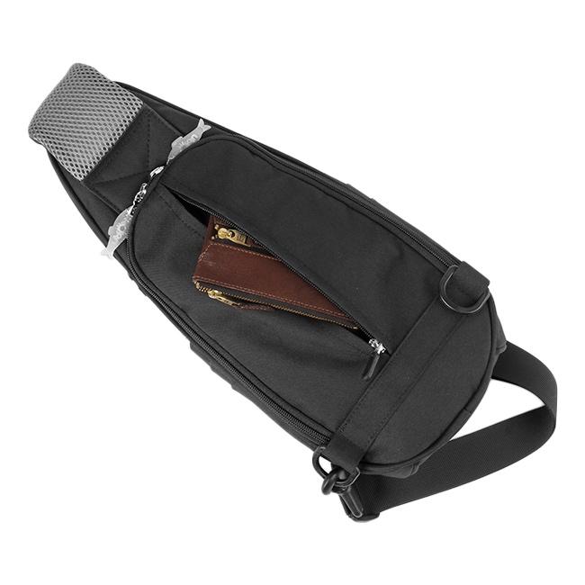 モーンクリエイションズ シャーク ボディバッグ  sks