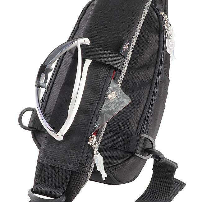 モーンクリエイションズ シャーク ボディバッグ  sks