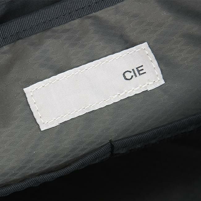 シー グリッド3 ショルダーバッグ CIE cie-032065