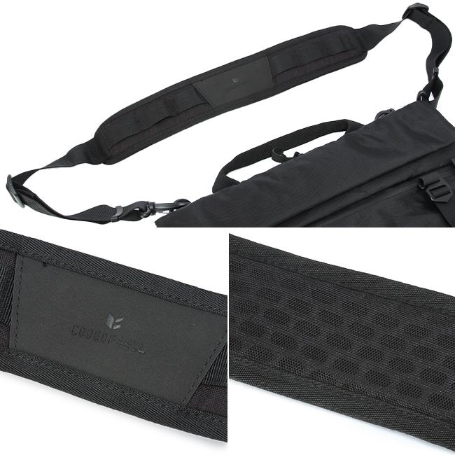 コードオブベル  ショルダーバッグ CODE OF BELL apex-liner-max