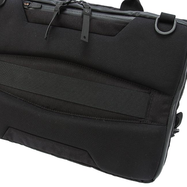 コードオブベル  ショルダーバッグ CODE OF BELL apex-liner-max