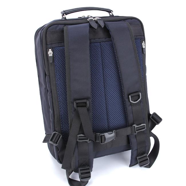 タケオキクチ アクシズ ビジネスリュック TAKEO KIKUCHI tk-714701