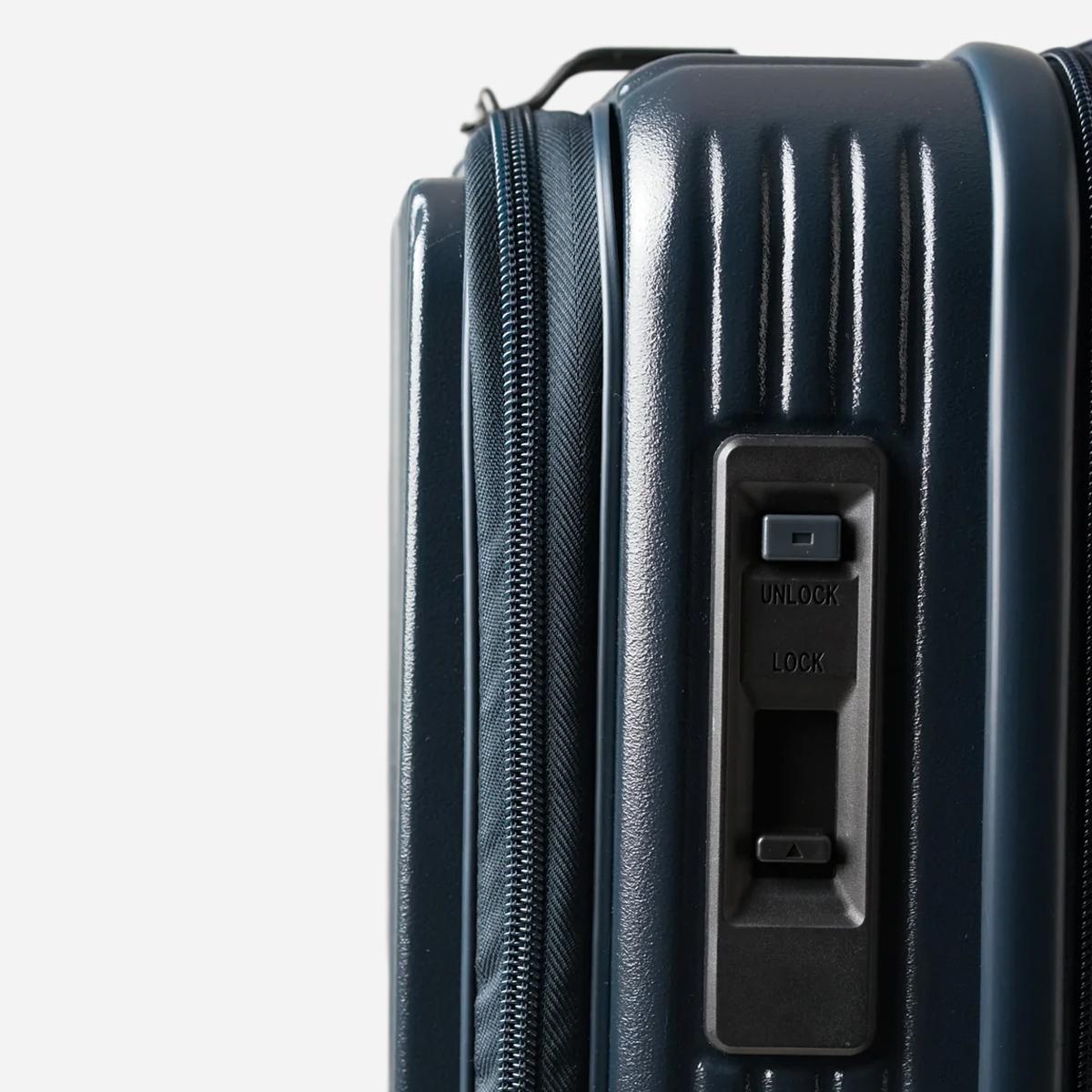 イノベーター エクストリームジャーニー スーツケース inovator inv650dor