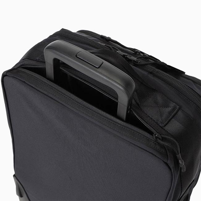 ブリーフィング スーツケース 機内持ち込み Sサイズ SS 27L フロント