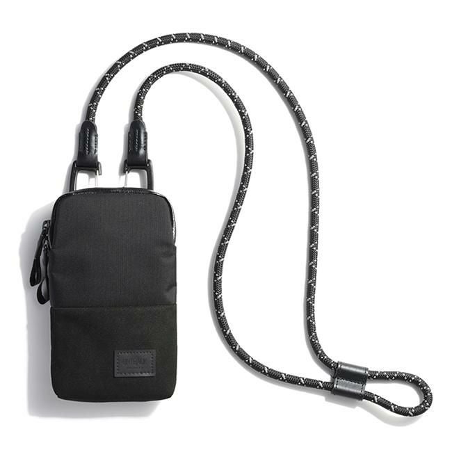 アントラック OUTDOOR CE ショルダーバッグ  untrack-60051