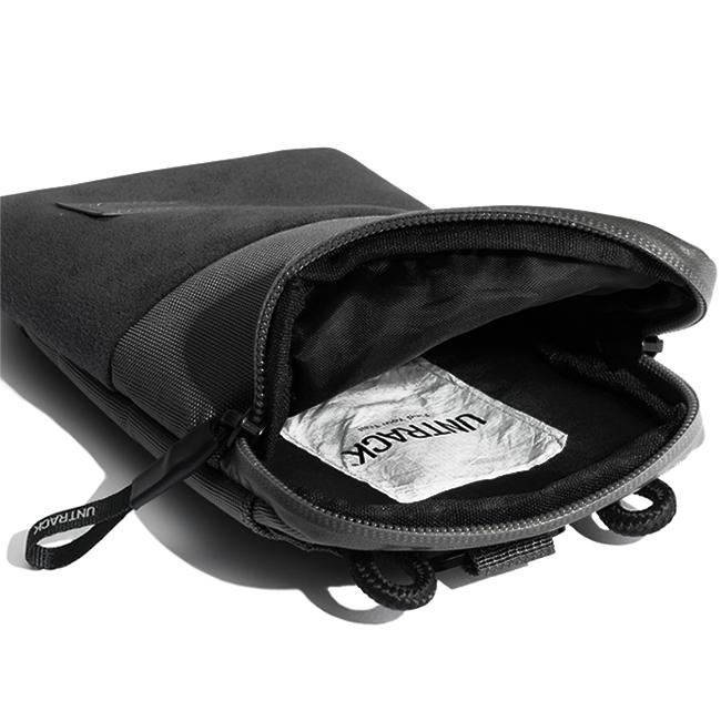 アントラック OUTDOOR CE ショルダーバッグ  untrack-60051