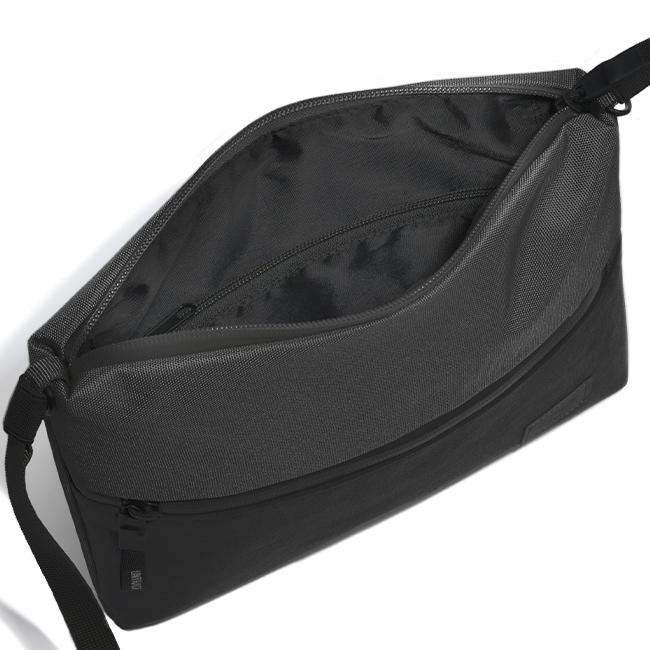 アントラック OUTDOOR CE サコッシュ  untrack-60052