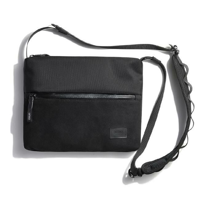 アントラック OUTDOOR CE サコッシュ  untrack-60052