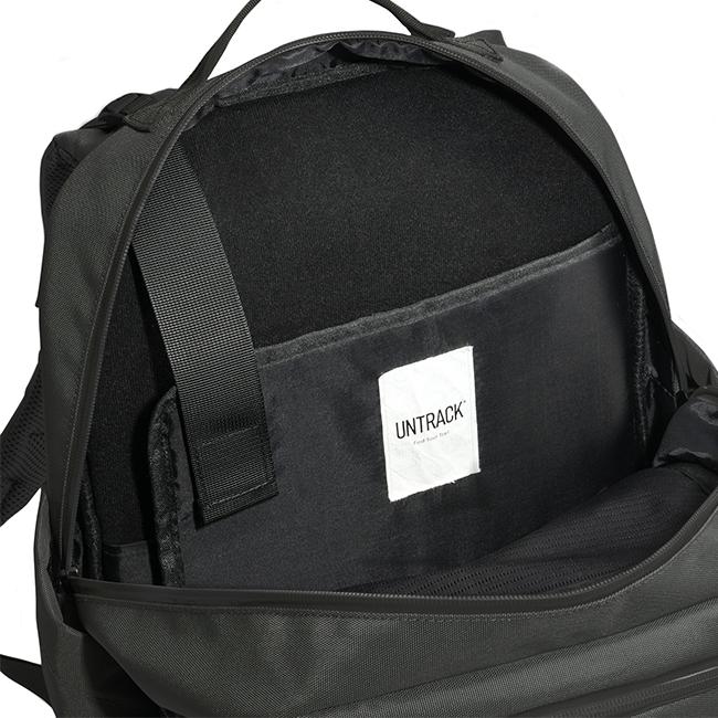 アントラック リュック バックパック Sサイズ A4 PC収納 OUTDOOR/CE