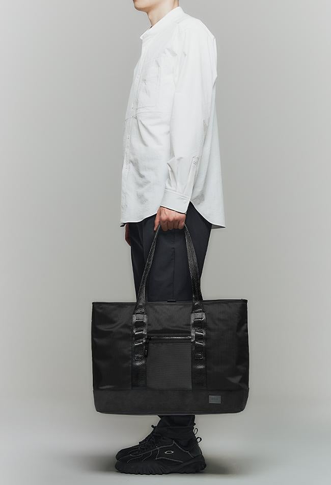 アントラック OUTDOOR/CBE トートバッグ  untrack-60057