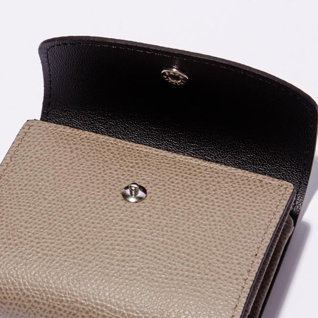 ソポ デギャーマン 二つ折り財布  so57