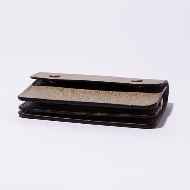 ソポ デギャーマン 二つ折り財布  so58