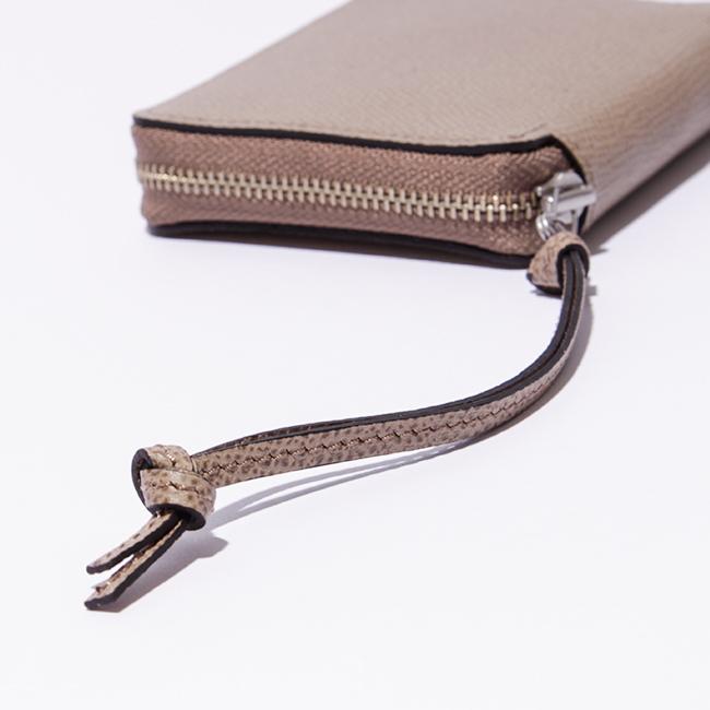 ソポ デギャーマン 二つ折り財布  so36