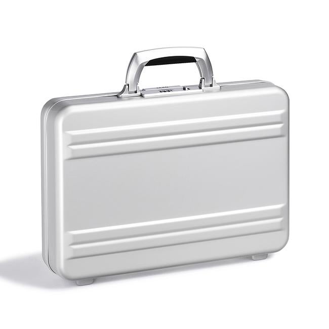 【美品】ゼロハリバートン　アタッシュケース　ビジネスバッグ　シルバー ZERO HALLIBURTON（ゼロハリバートン） 最大50%☆5/5限定 正規品5年