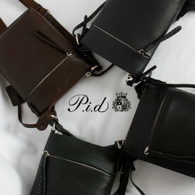 p.i.d エクリール ショルダーバッグ  paz107