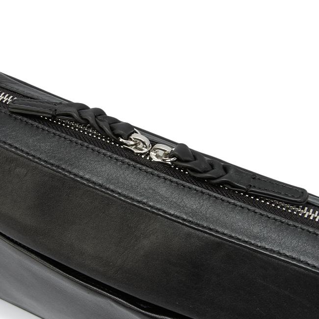 p.i.d エクリール ボディバッグ  paz104