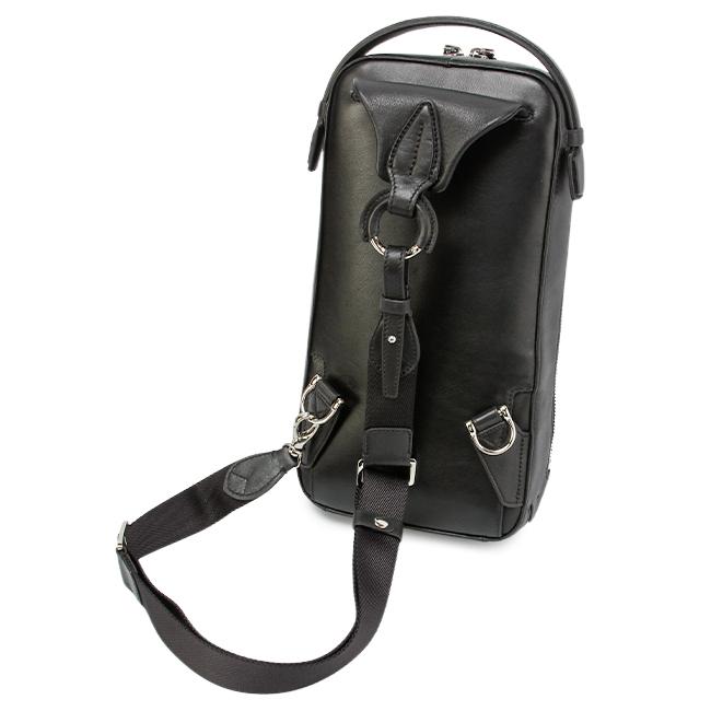 p.i.d エクリール ボディバッグ  paz105