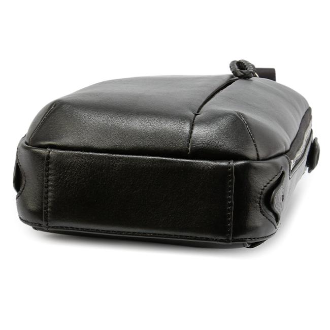 p.i.d エクリール ボディバッグ  paz105