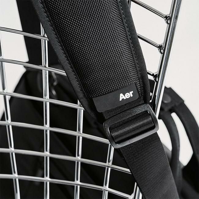 エアー テックコレクション ブリーフケース Aer techbrief｜ONLINE