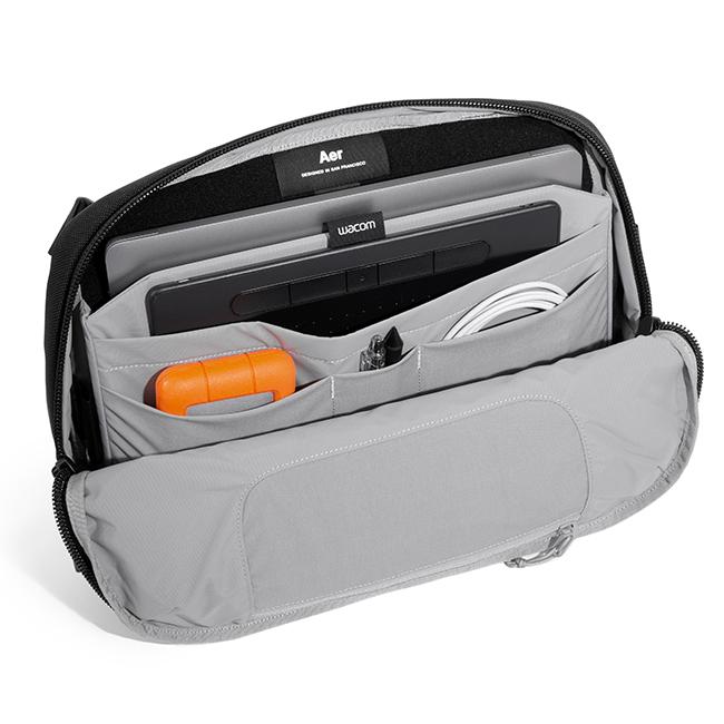 エアー テックコレクション ウエストバッグ Aer techsling3