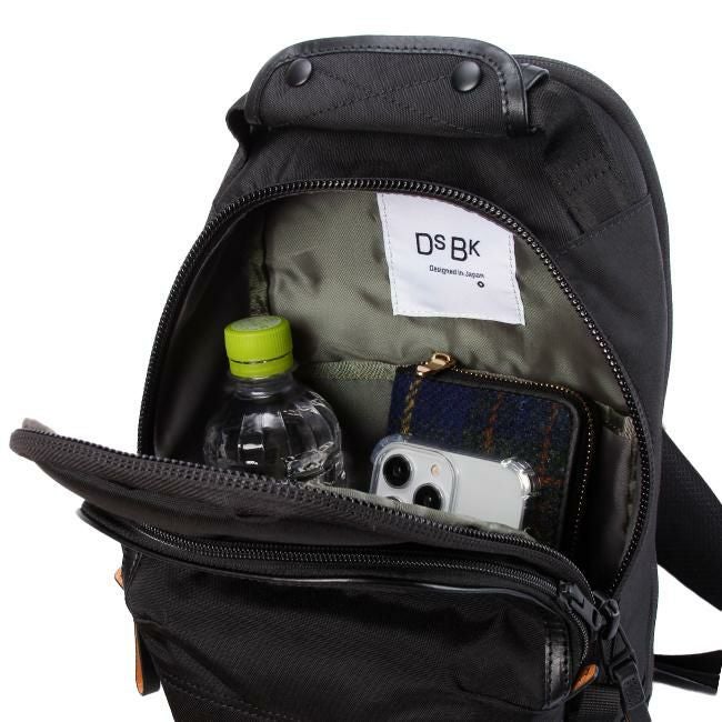 DSBK ユニバーサルコレクション ボディバッグ  koh-3385