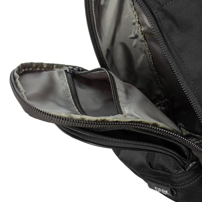 DSBK ユニバーサルコレクション ボディバッグ  koh-3385