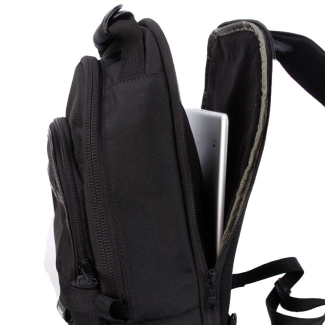 DSBK ユニバーサルコレクション ボディバッグ  koh-3385