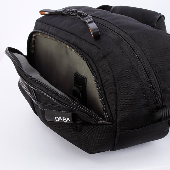 DSBK ユニバーサルコレクション ボディバッグ  koh-3386