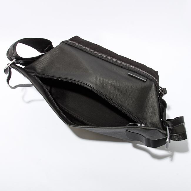【美品】côte&Ciel ISARAU Coated Canvas ブラック côte&ciel official | Isarau M Coated Canvas Black côte&ciel Official