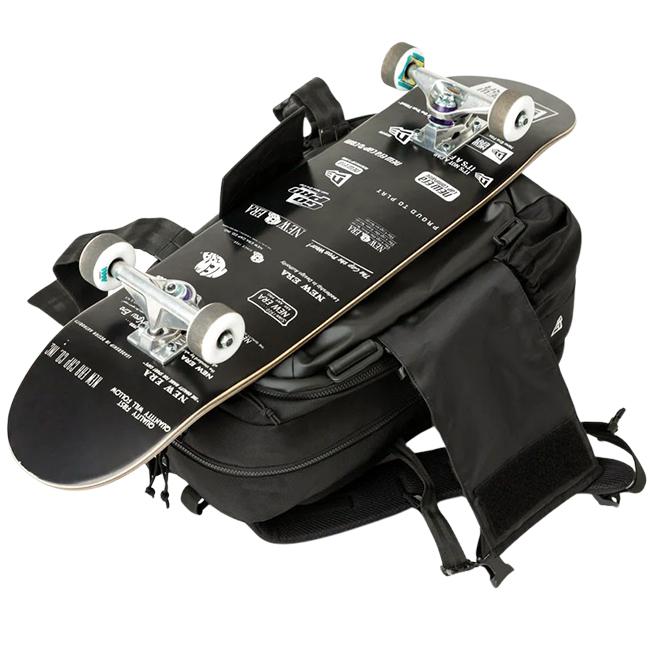 NEW ERA TPU 33Lスケートボードパック　リュック　バックパック ニューエラ リュック 33L スケートボードA4 B4 NEW ERA Skateboard