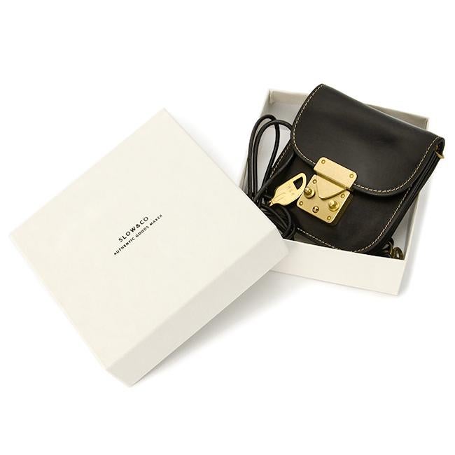 スロウ コードバン ミニウォレット SLOW so877p