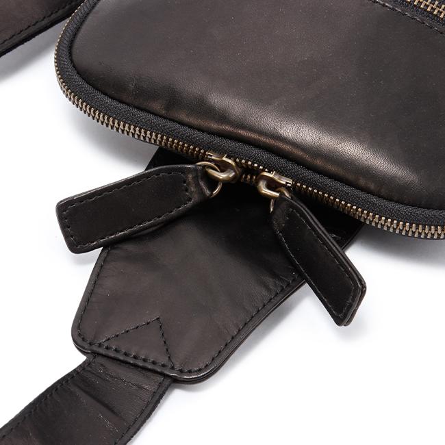 ダコタ ブラックレーベル ホースト3 ボディバッグ Dakota black label da-1623802