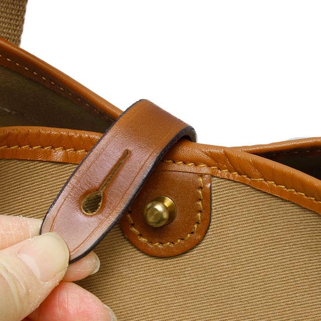 Brady ブレディ トートバッグ A4 EXTRA SMALL CARRYALL LINECPN