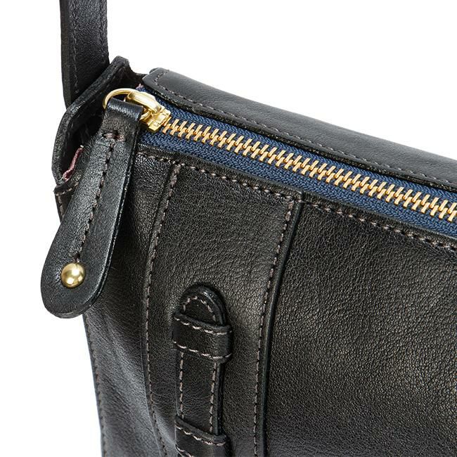 ダコタ キューブ ショルダーバッグ Dakota da-1030300