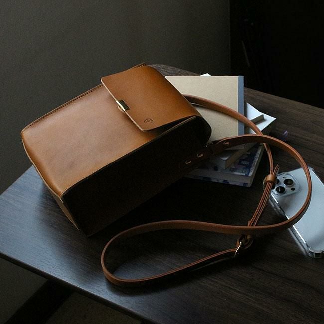 クレドラン クア ショルダーバッグ CLEDRAN cl3717