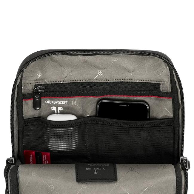 ビクトリノックス アーキテクチャーアーバン2.0 ショルダーバッグ Victorinox archi-crossbody-bag