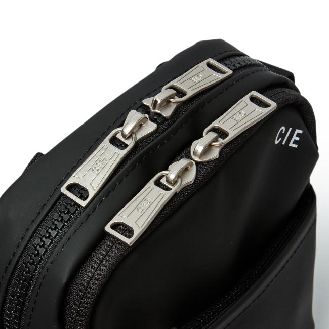 シー ヴァリアス ショルダーバッグ CIE cie-021825