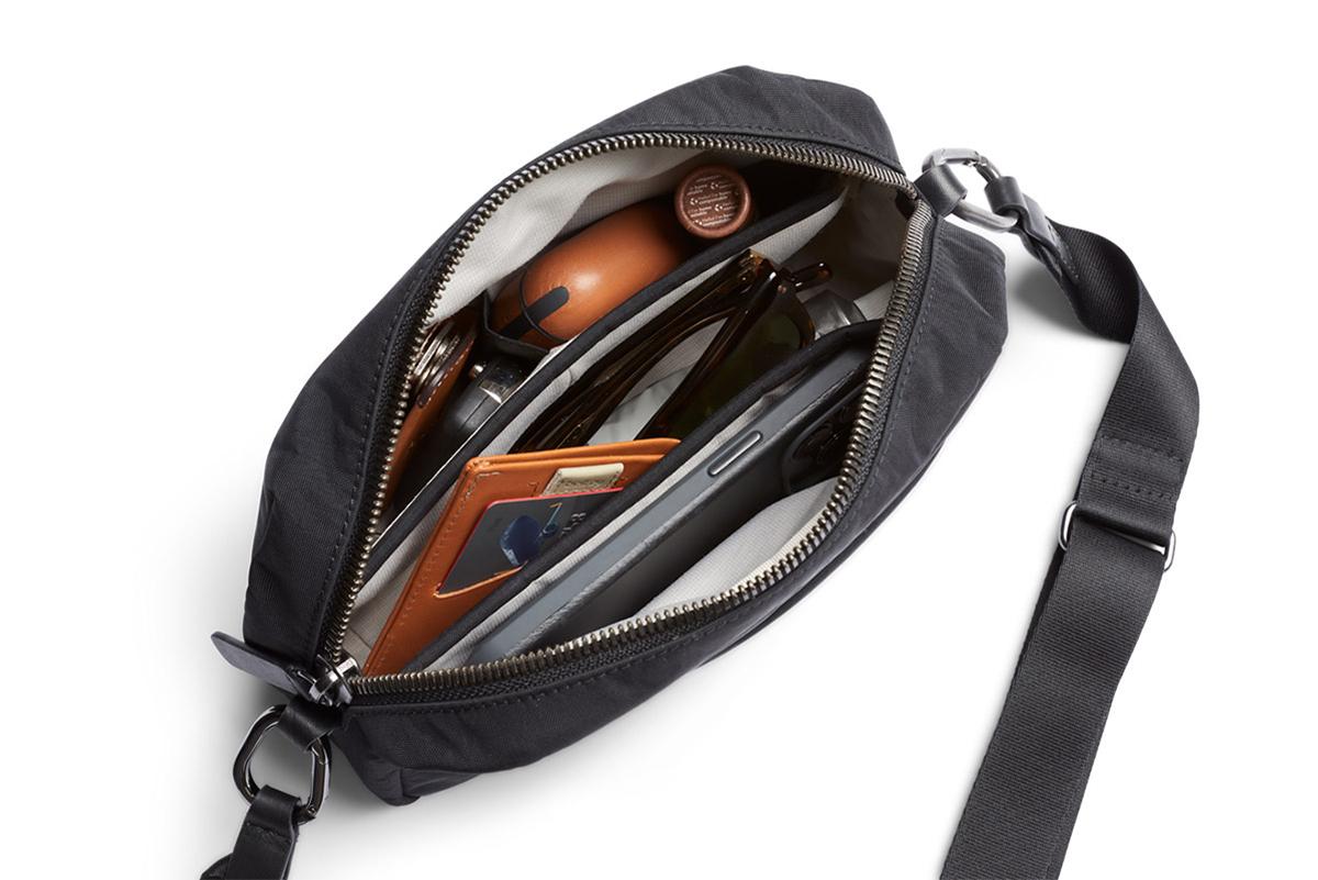 ベルロイ TOKYO ショルダーバッグ Bellroy btsa