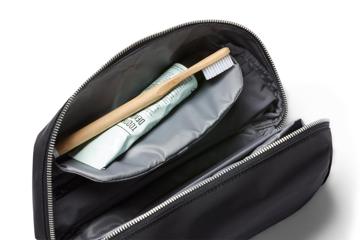 ベルロイ Travel ポーチ Bellroy edkc