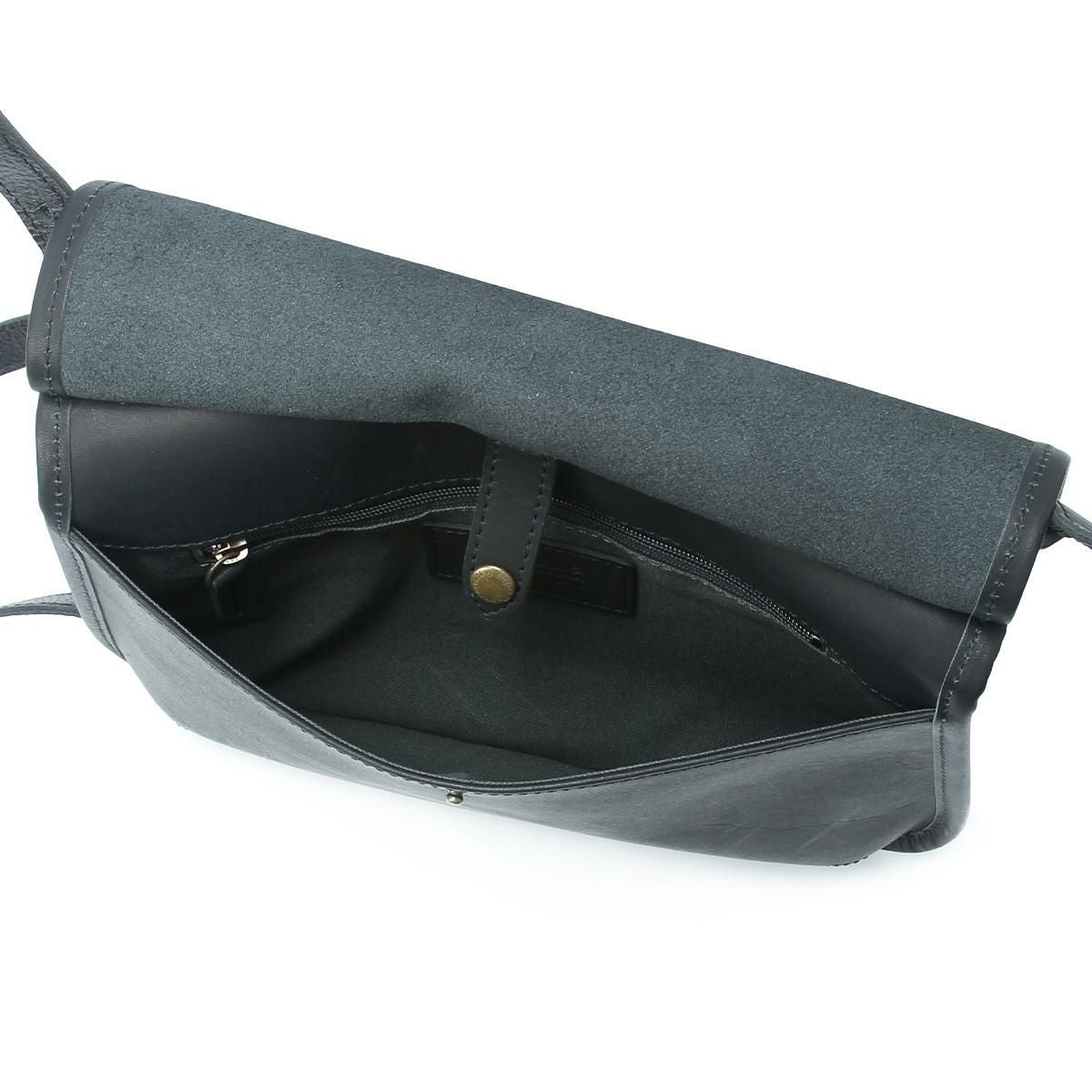 ダコタ ブラックレーベル AM8 ショルダーバッグ Dakota black label da-1623901